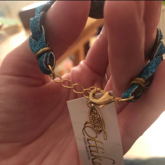 Ettika blue sparkly gold clasp bracelet - Picture 3 of 3